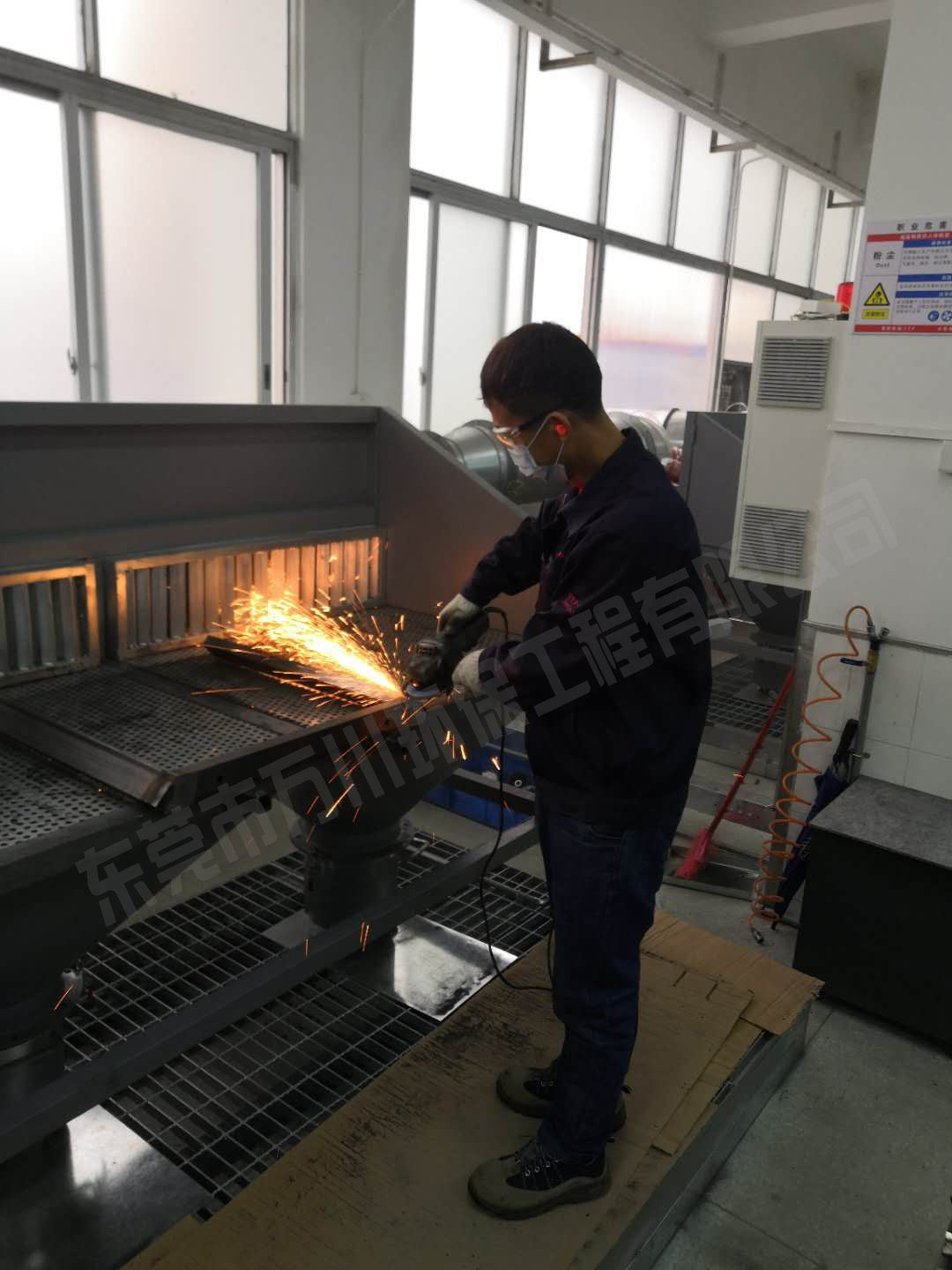 東莞拋光工作臺產品介紹